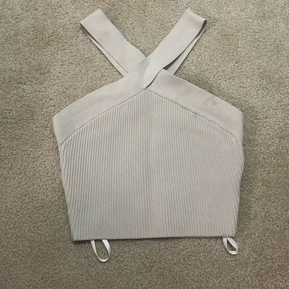 Aritzia Tops - Aritzia cross babaton top